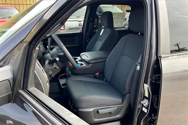 2025 Ram 3500 Tradesman photo 9