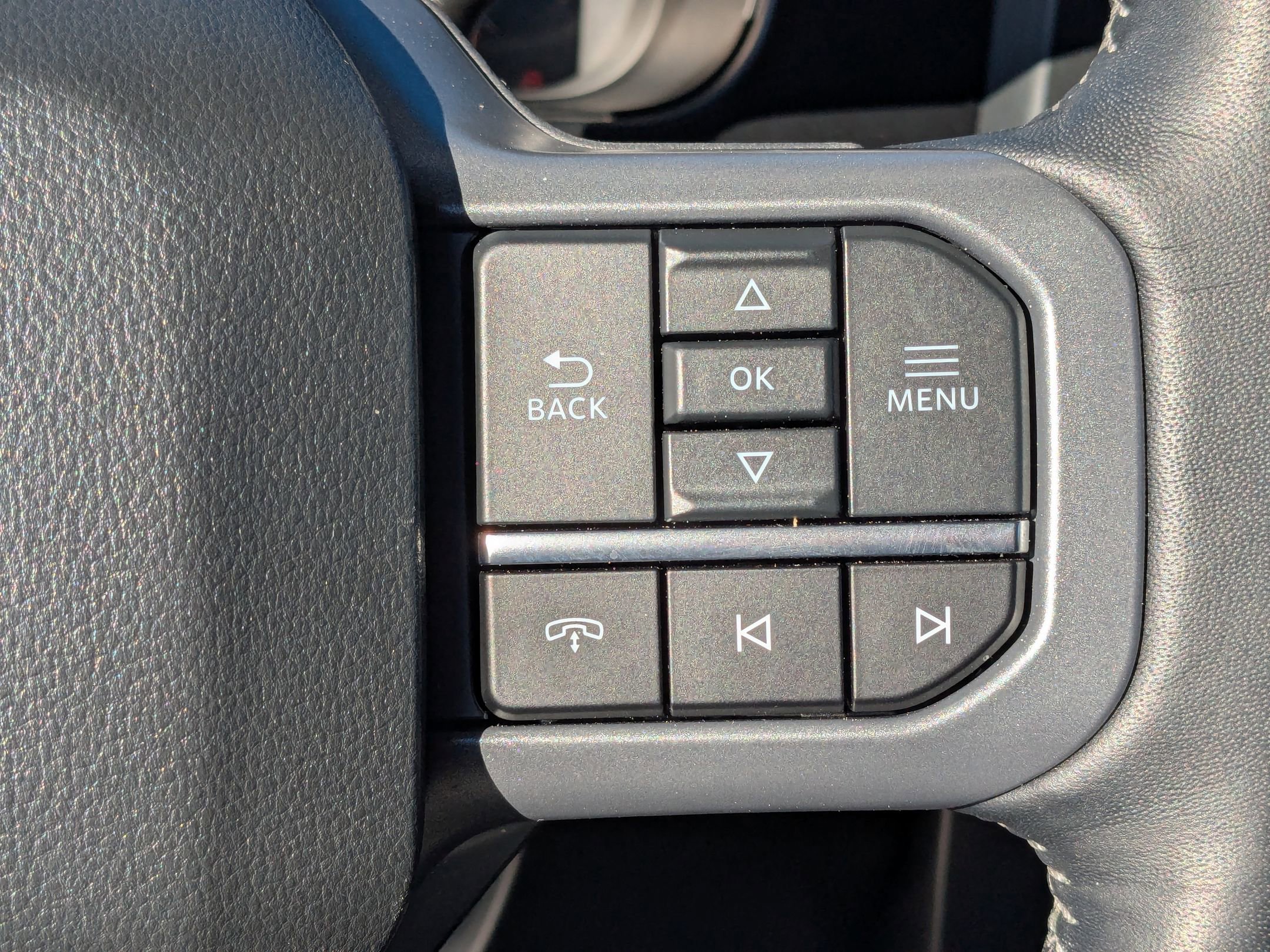 2024 Ford F-350 Lariat photo 18