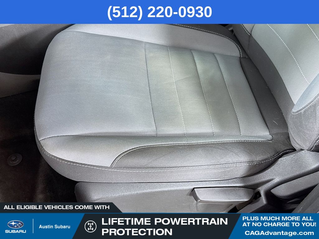 2019 Ford Escape S photo 19