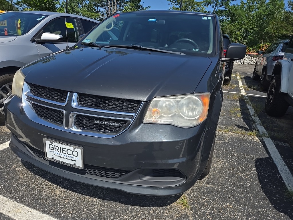 Used 2012 Dodge Grand Caravan SE with VIN 2C4RDGBG2CR191543 for sale in Methuen, MA