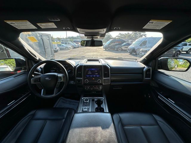 2021 Ford Expedition MAX XLT photo 2