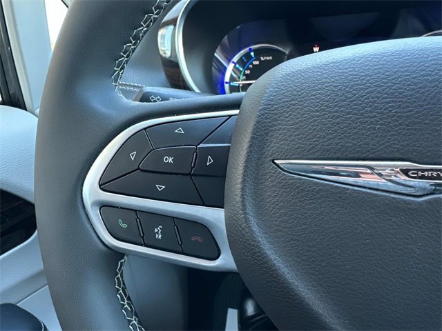 2022 Chrysler Pacifica Hybrid Limited photo 62