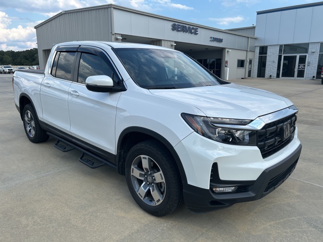 2024 Honda Ridgeline RTL photo 3