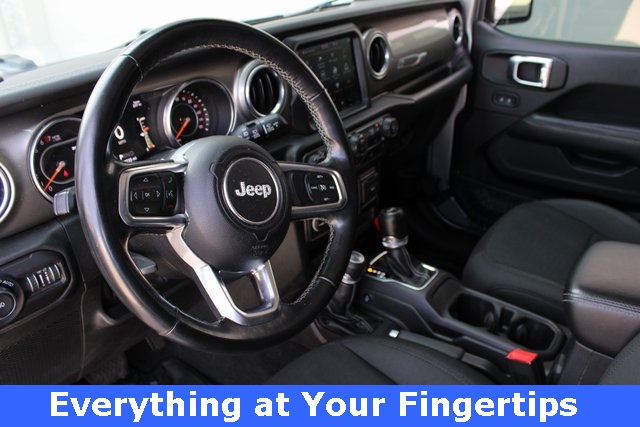 2018 Jeep Wrangler Unlimited Sahara photo 2