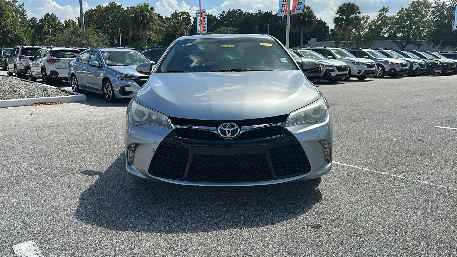2017 Toyota Camry LE photo 2