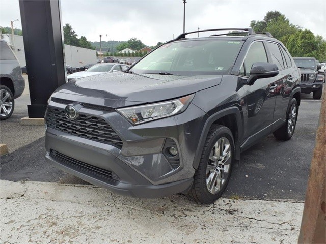 2020 Toyota RAV4 XLE Premium