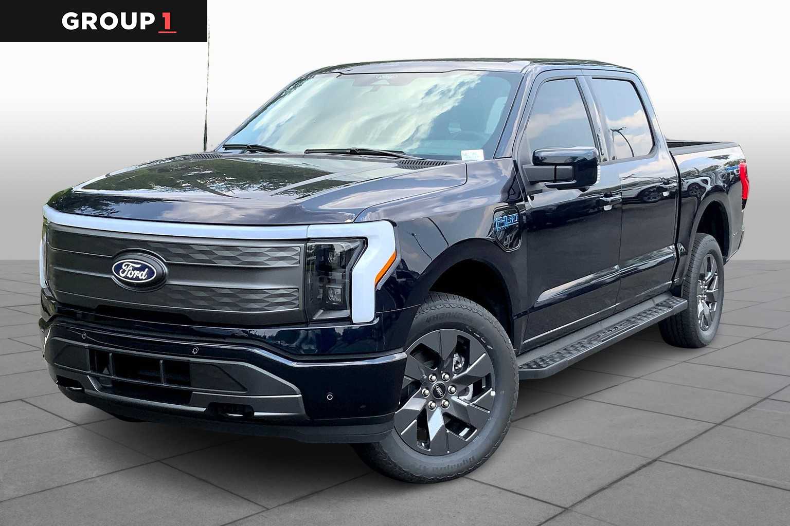 2025 Ford F-150 Lightning Lariat's photo