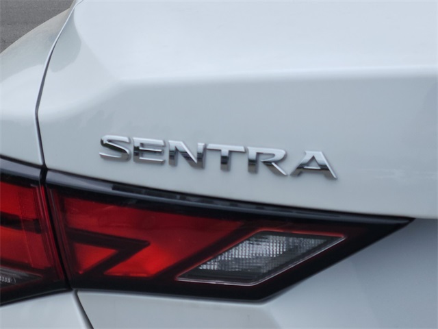 2025 Nissan Sentra SV photo 5