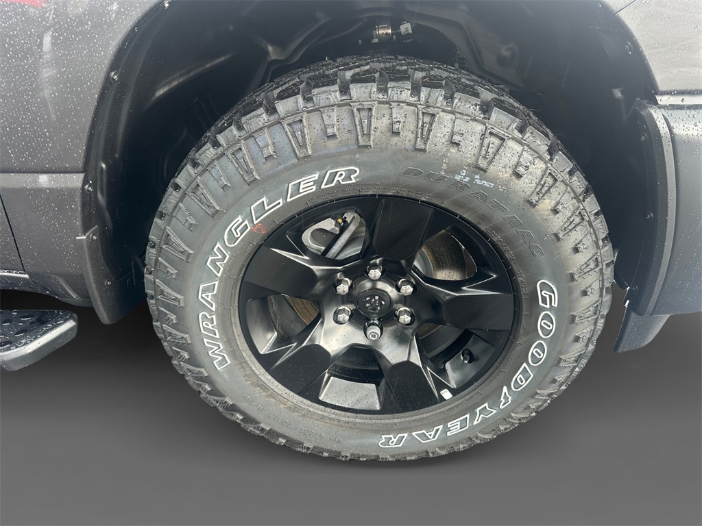 2026 Ram 1500 Warlock photo 13