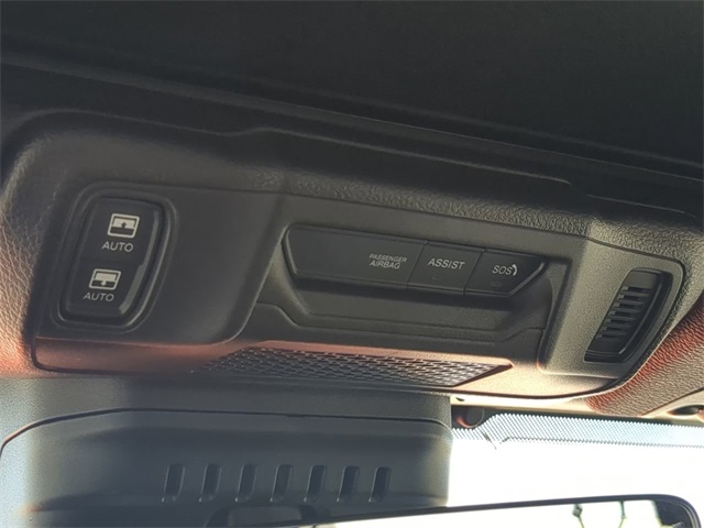 2025 Jeep Wrangler Sahara photo 19
