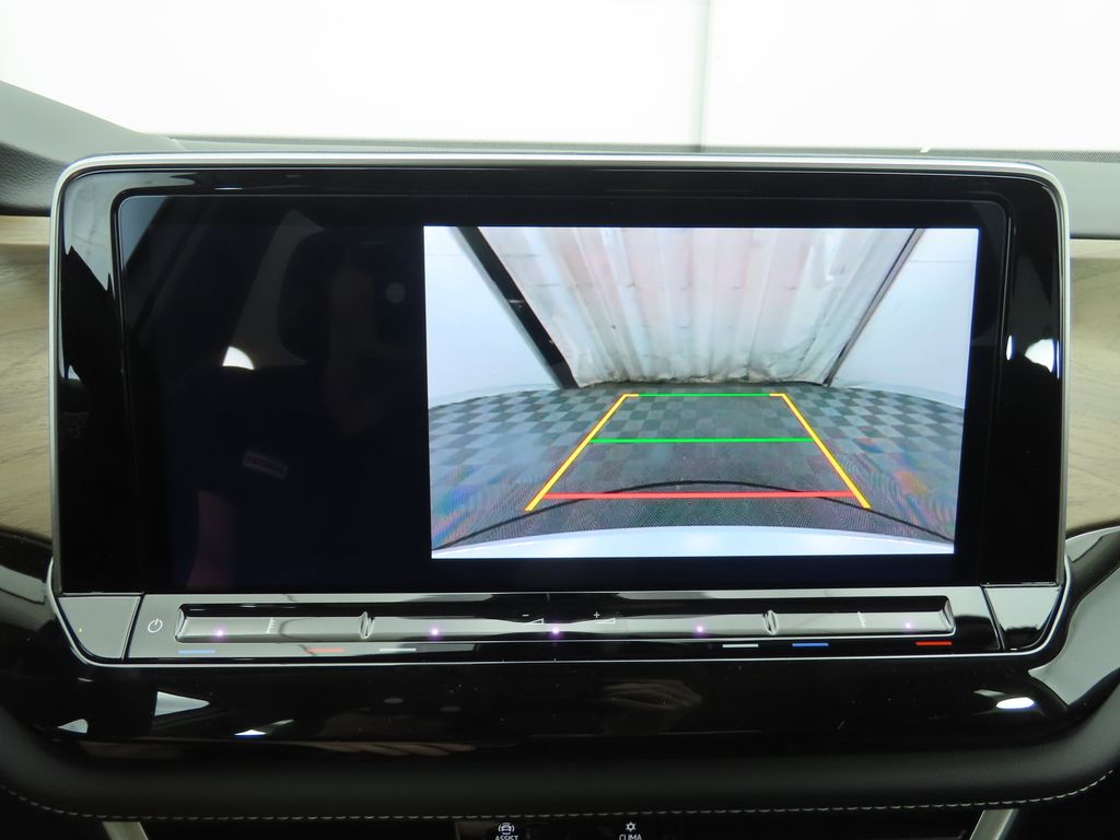 2026 Volkswagen Atlas SE Technology photo 15