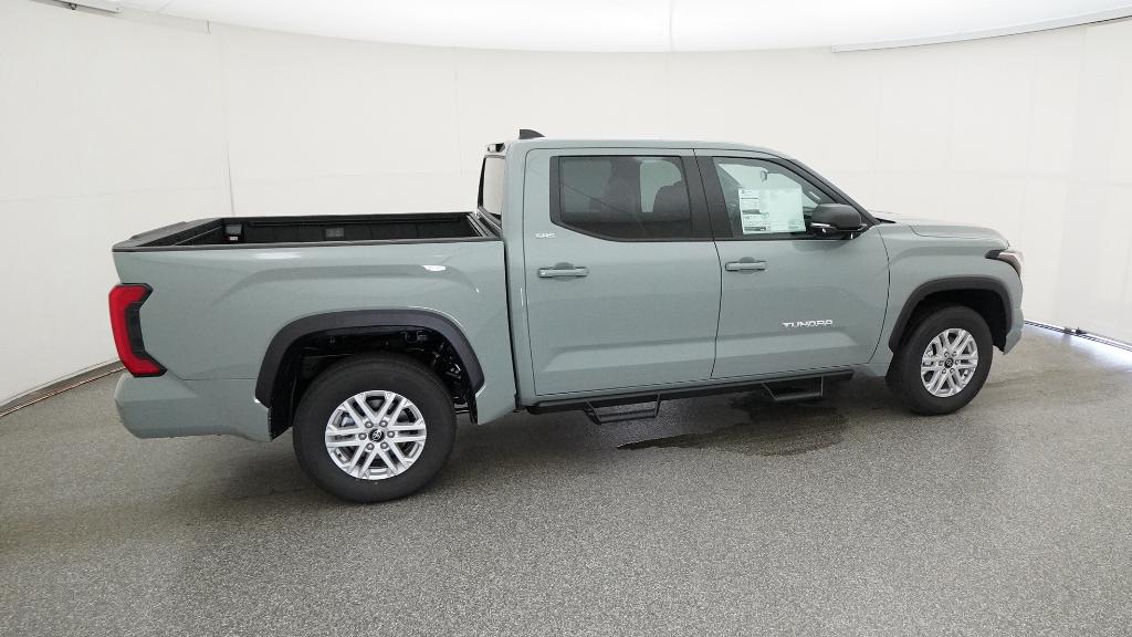 2025 Toyota Tundra SR5 photo 22