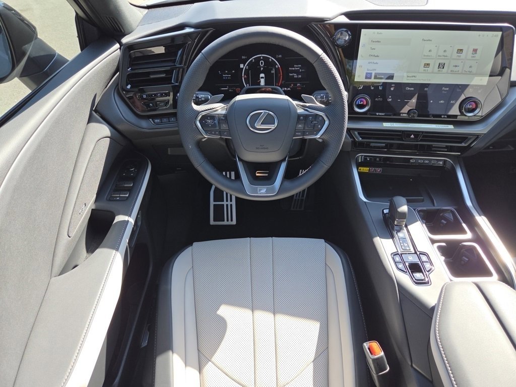 2025 Lexus TX 350 F SPORT photo 4