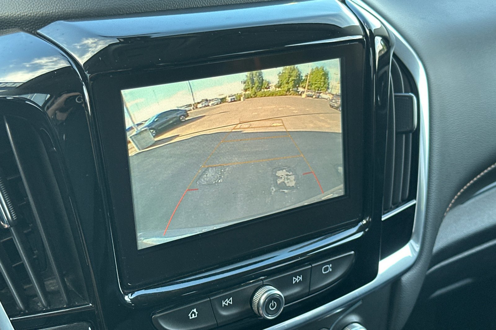 2019 Chevrolet Traverse Leather photo 19