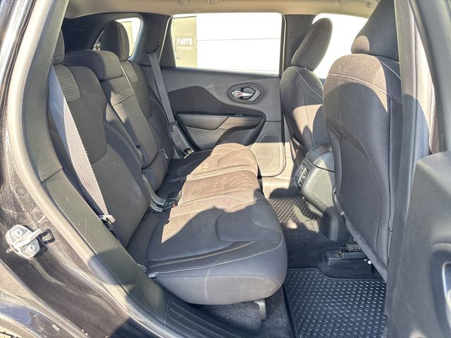 2016 Jeep Cherokee Latitude photo 26