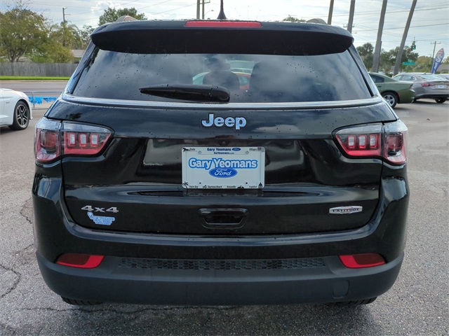 2024 Jeep Compass Latitude photo 2