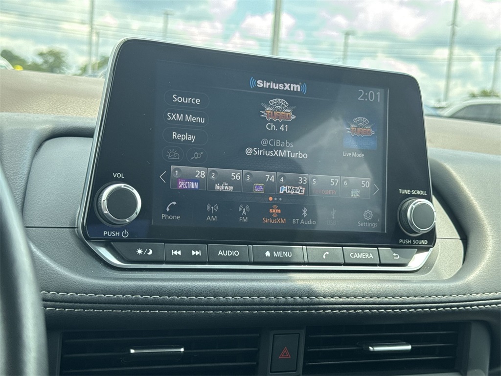 2023 Nissan Rogue SV photo 21