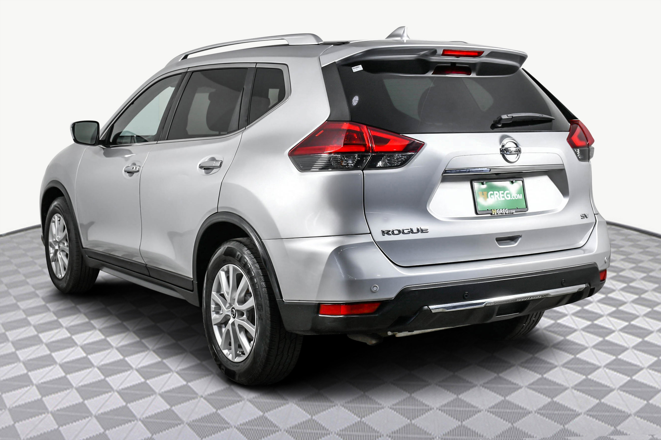 2020 Nissan Rogue SV photo 4
