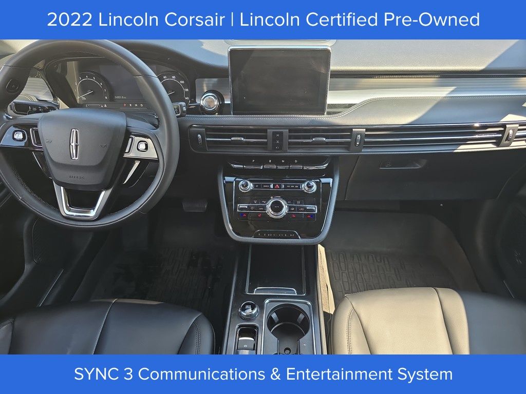 2022 Lincoln Corsair Standard photo 12