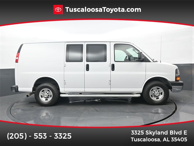 2024 Chevrolet Express Cargo Work Van's photo