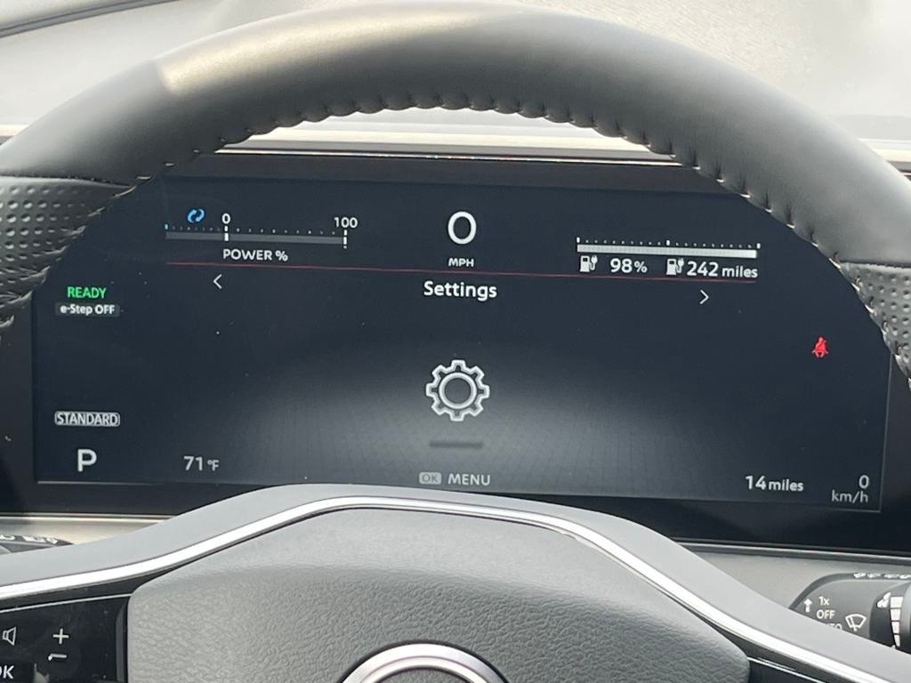 2025 Nissan ARIYA Engage Evolve+ Empower photo 26