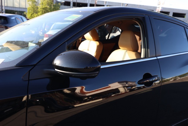 2025 Nissan Sentra SV photo 11