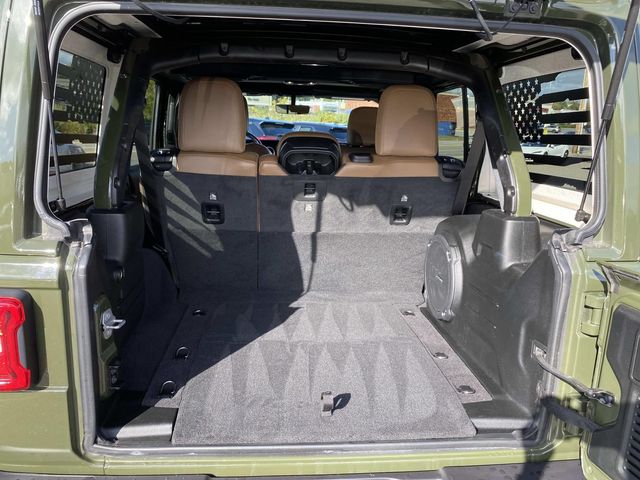 2023 Jeep Wrangler Sahara photo 5