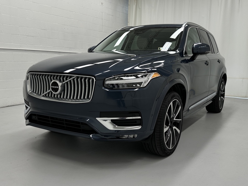 2024 Volvo XC90 Plus photo 4