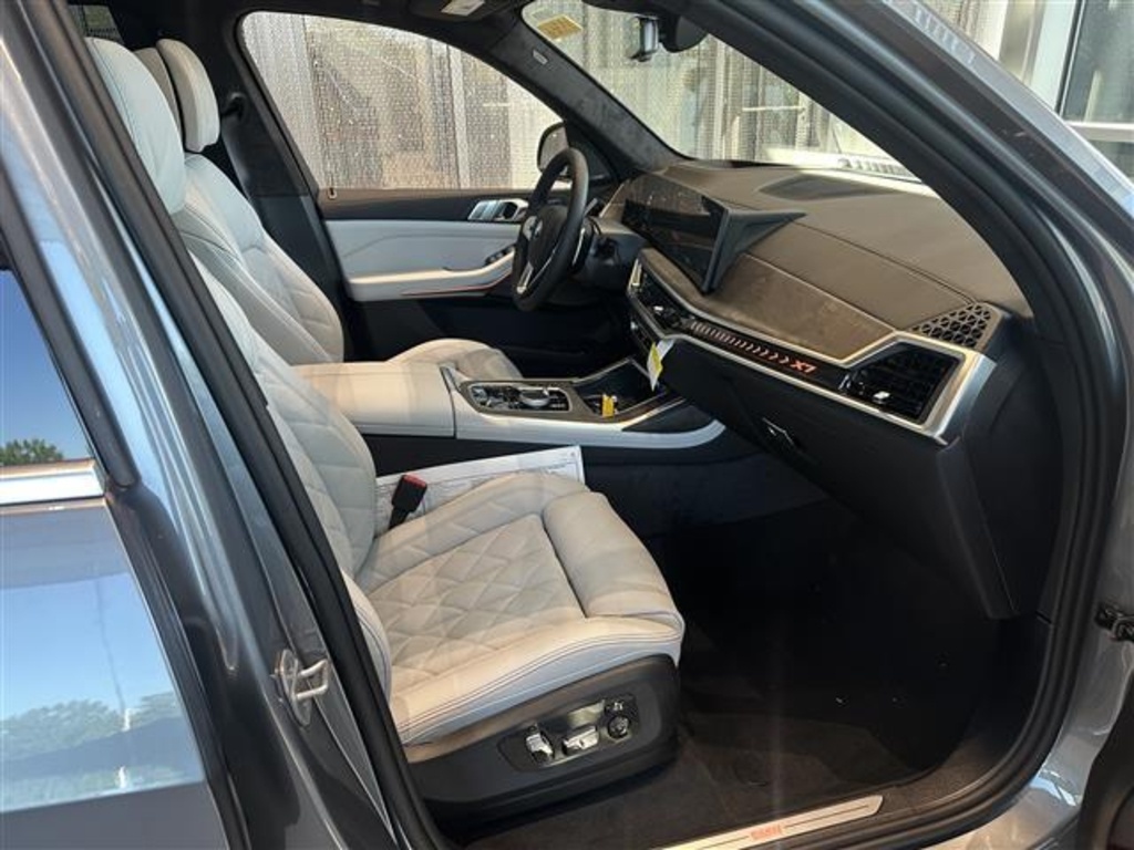 2026 Bmw X7 xDrive40i photo 15