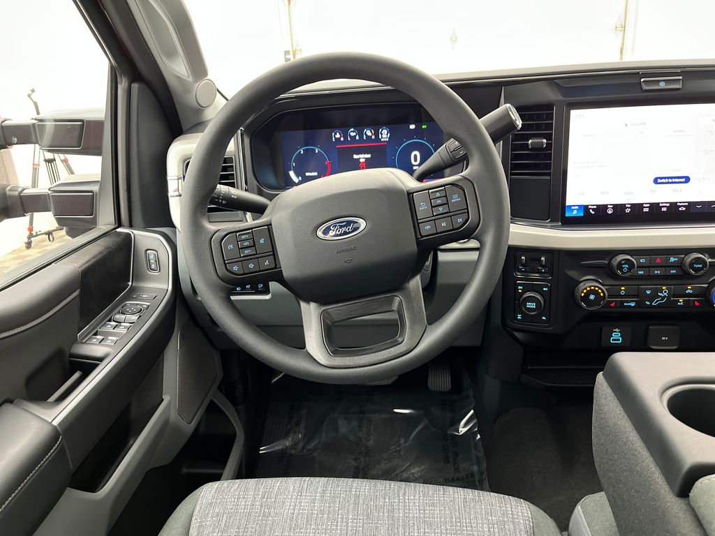2026 Ford F-250 XLT photo 11