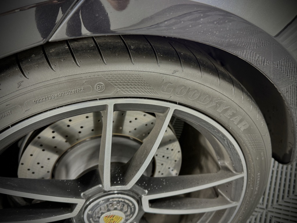 2021 Porsche 911 Turbo photo 20