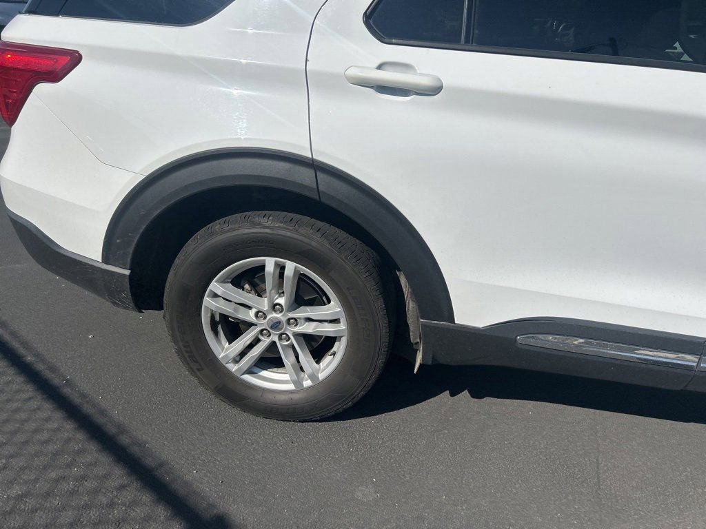 2020 Ford Explorer XLT photo 11