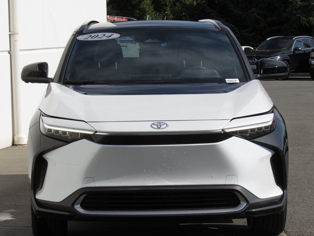 2024 Toyota bZ4X Limited photo 2
