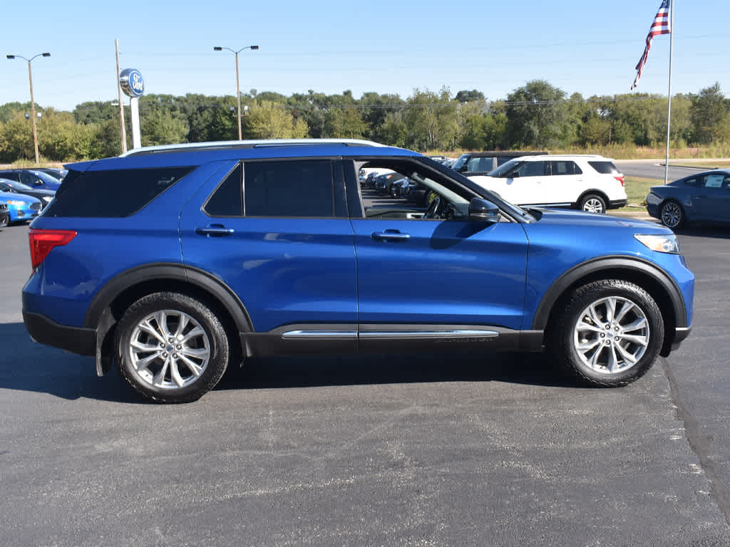 2020 Ford Explorer Limited photo 13