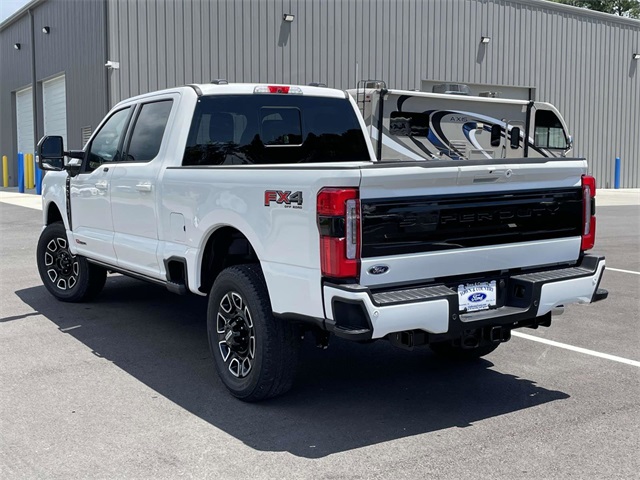 2025 Ford F-250 Platinum photo 3