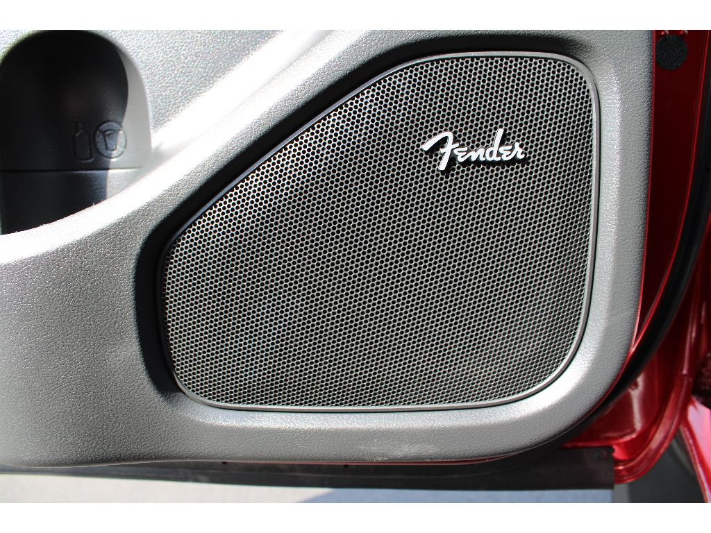 2025 Nissan Frontier PRO-4X photo 12