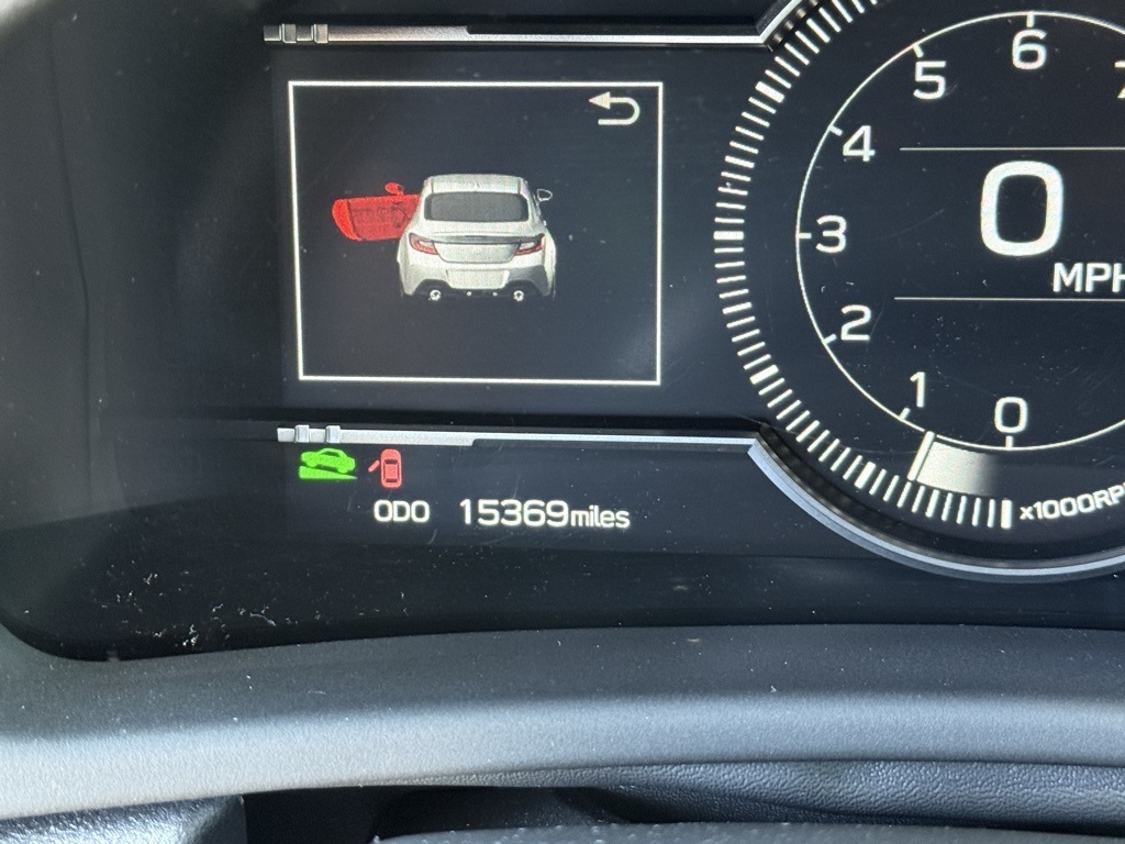 2024 Toyota GR86 Base photo 18