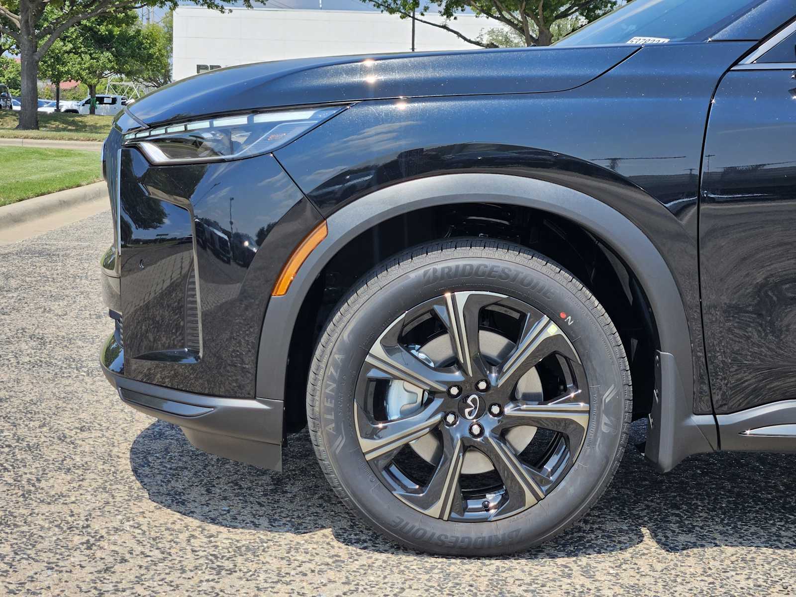 2026 Infiniti QX60 Autograph AWD photo 4