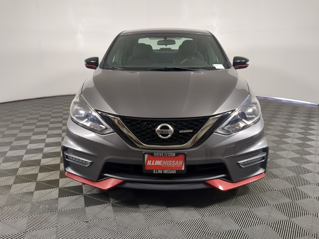 2017 Nissan Sentra Nismo photo 2