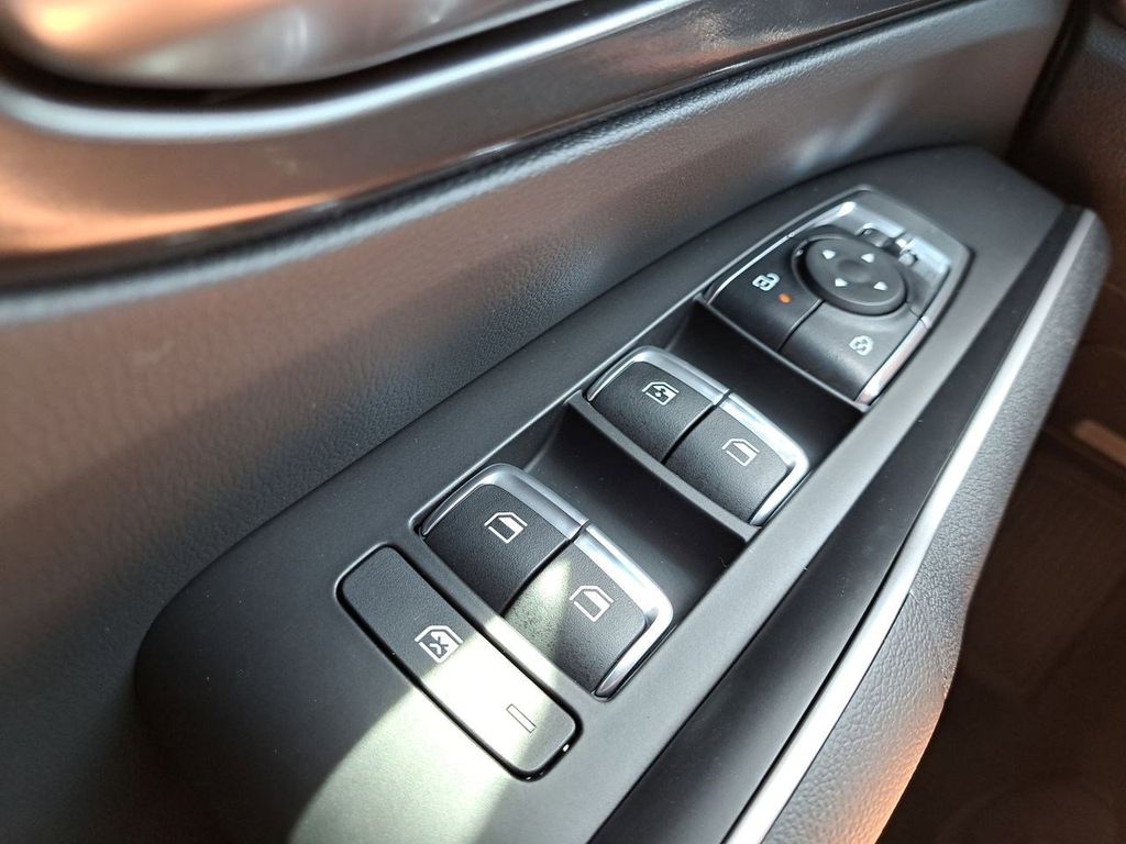 2025 Kia Sorento EX photo 22