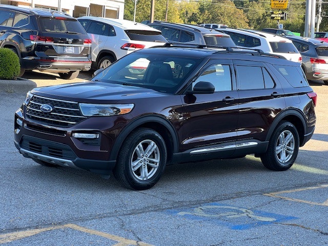 2020 Ford Explorer XLT photo 6