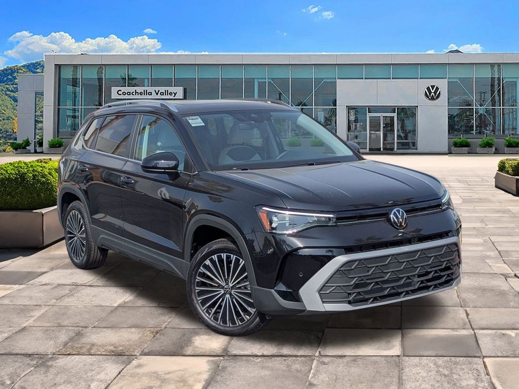 2025 Volkswagen Taos SE's photo