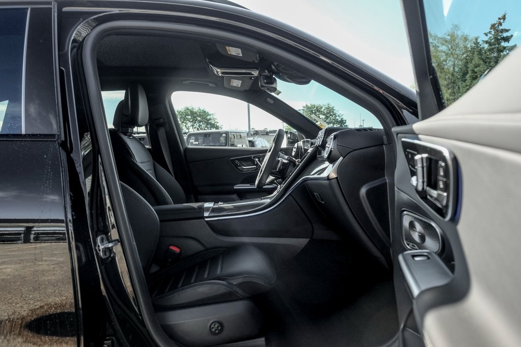 2026 Mercedes Benz GLC 300 4MATIC photo 19