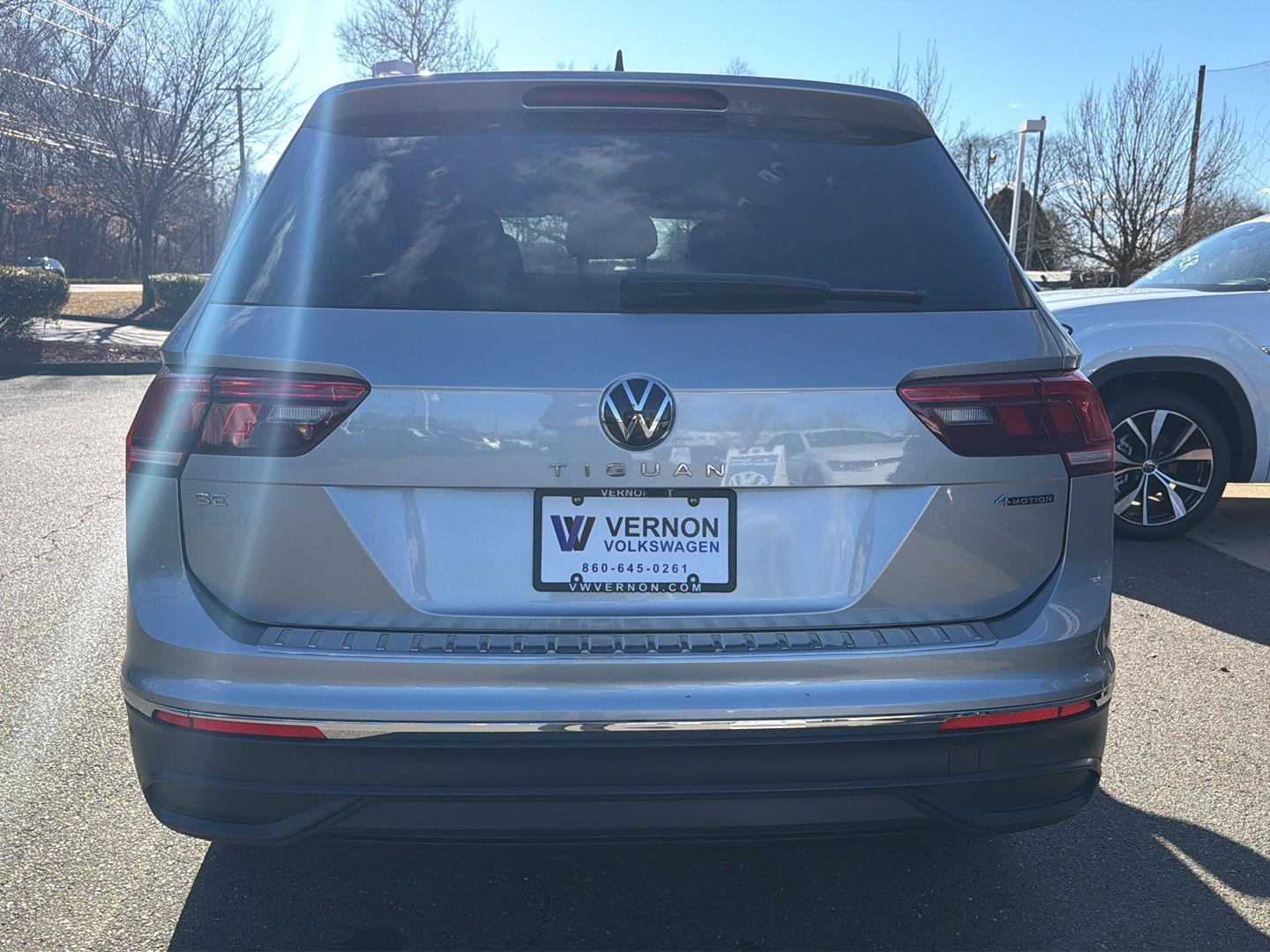 2023 Volkswagen Tiguan SE photo 4