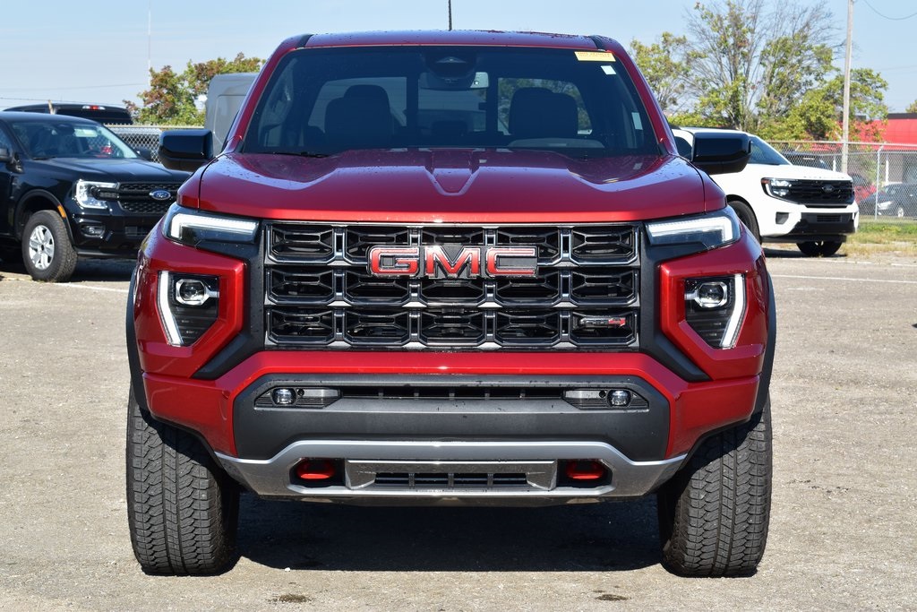 Used 2024 GMC Canyon AT4 with VIN 1GTP6DEK7R1174296 for sale in Kansas City