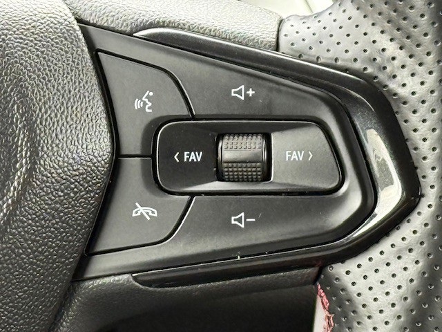 2024 Chevrolet Trax photo 24