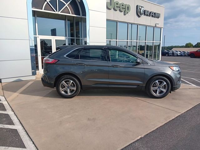 2020 Ford Edge SEL photo 6
