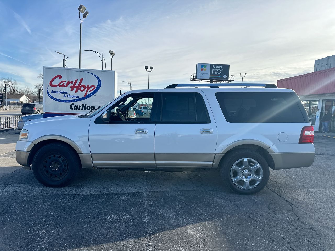 2013 Ford Expedition XLT's photo