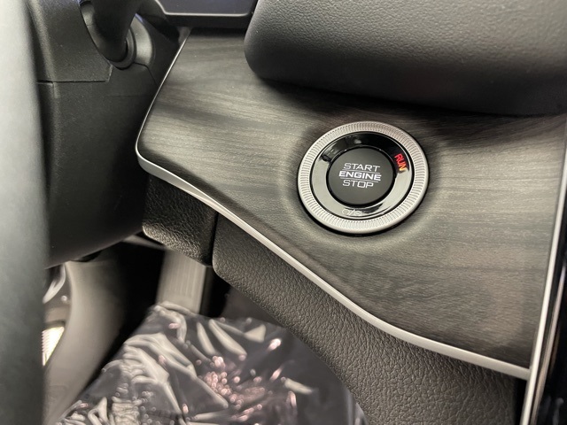2024 Jeep Cherokee Base photo 21