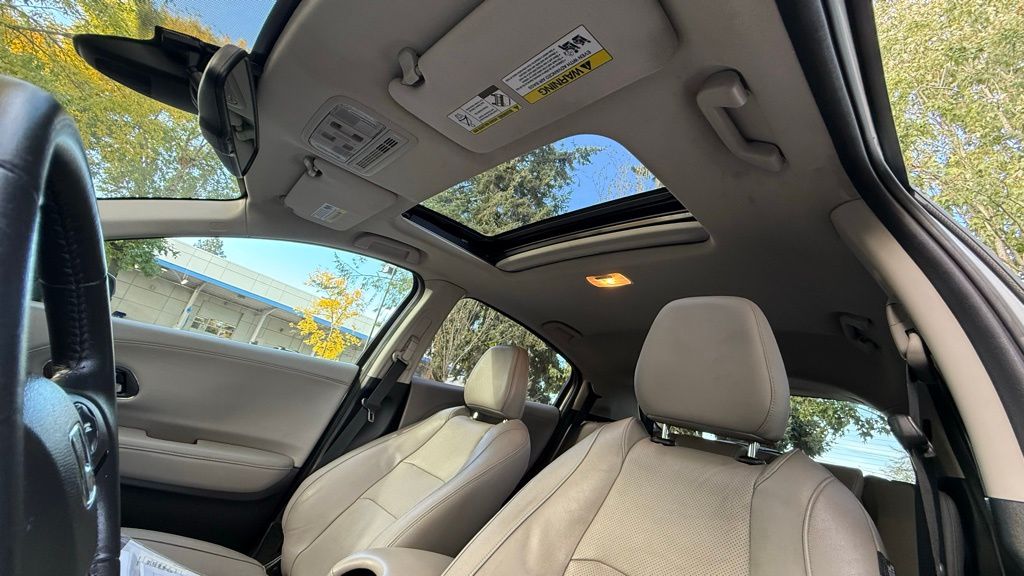 2020 Honda HR-V EX-L photo 30